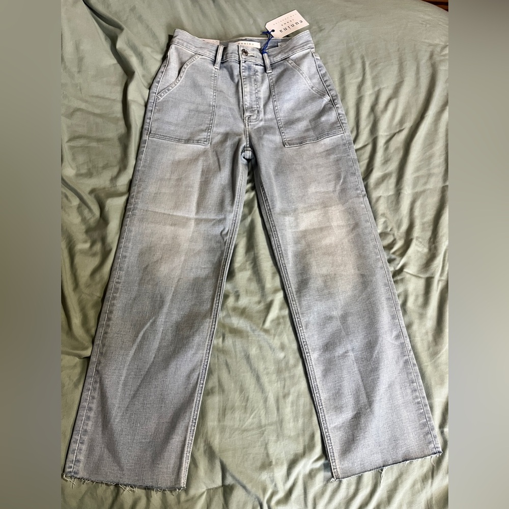 Eunina Light Wash StraightJeans